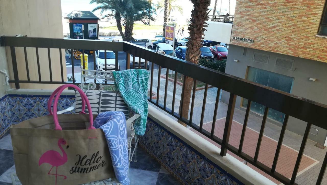 Costa Del Sol Primera Linea De Playa Malagueta مالقة المظهر الخارجي الصورة